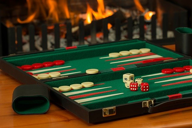 Here’s What You Should Know Before You Play Online Slots